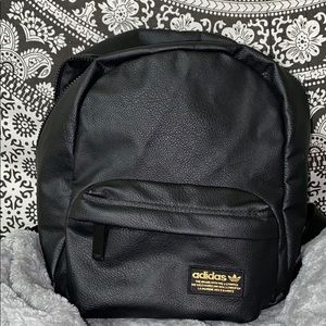 Small adidas backpack purse